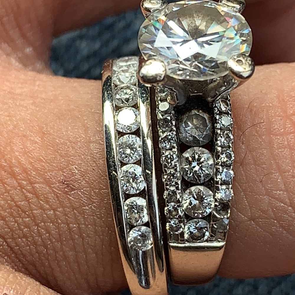 14k size 5 diamond ring